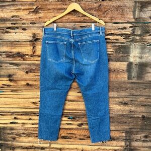 FRAME | Le Garçon Crop Raw Hem Jeans 32